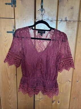 Shyanne Women's Lace Peplum Blouse - Wine